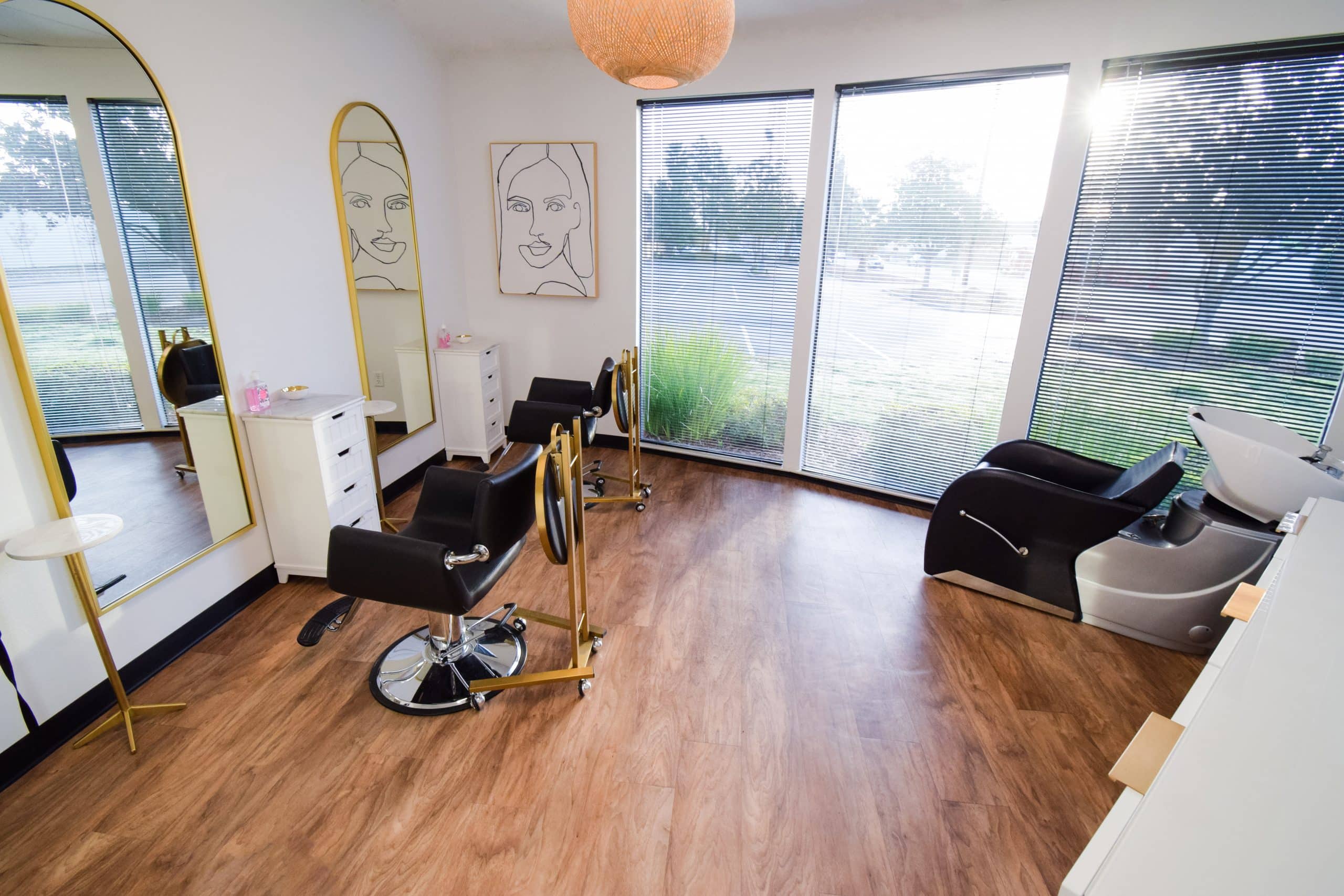 sommer golde bello cosmetologists suite